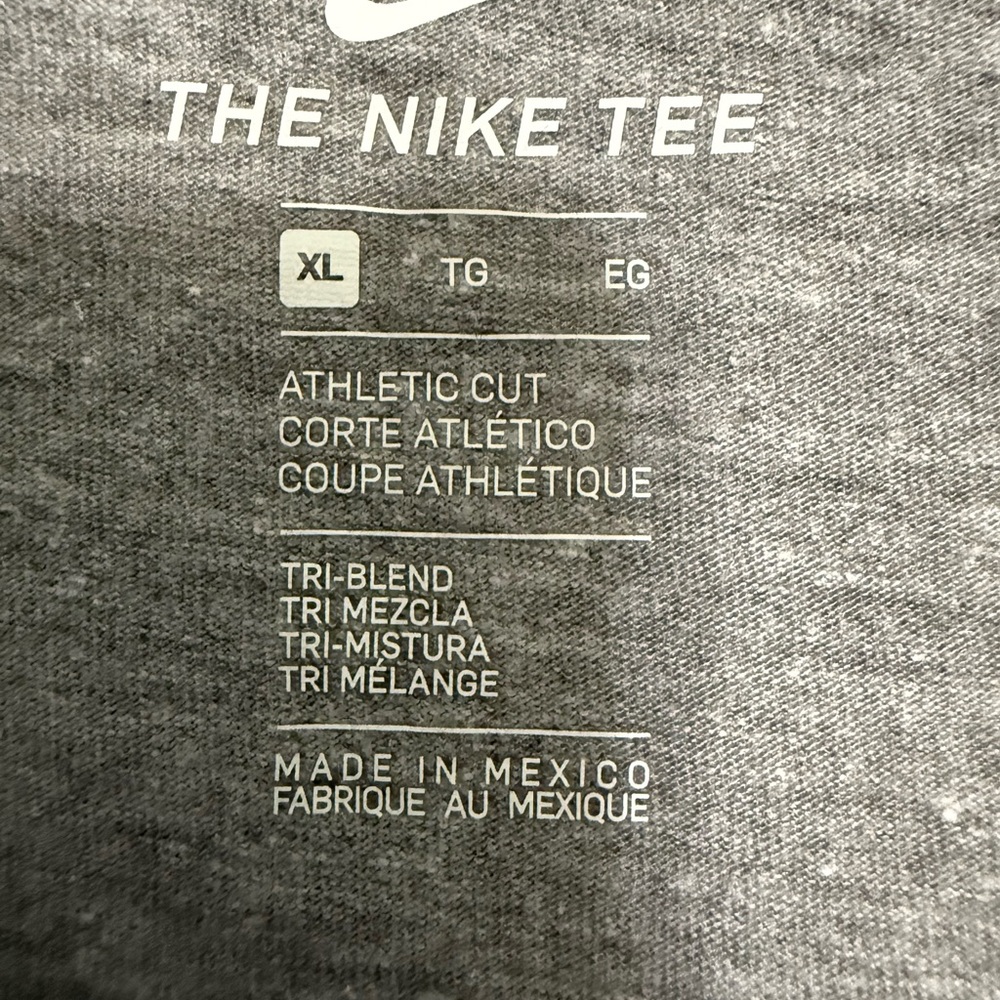 Nike Gray Carolina Panthers Tee *NEW WITH TAGS* - Picture 6 of 8